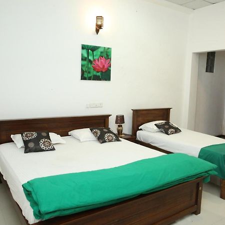 Lotus Dreams Guesthouse Weligama Luaran gambar