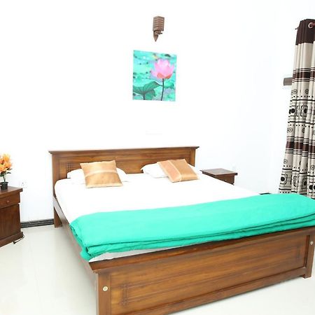 Lotus Dreams Guesthouse Weligama Luaran gambar