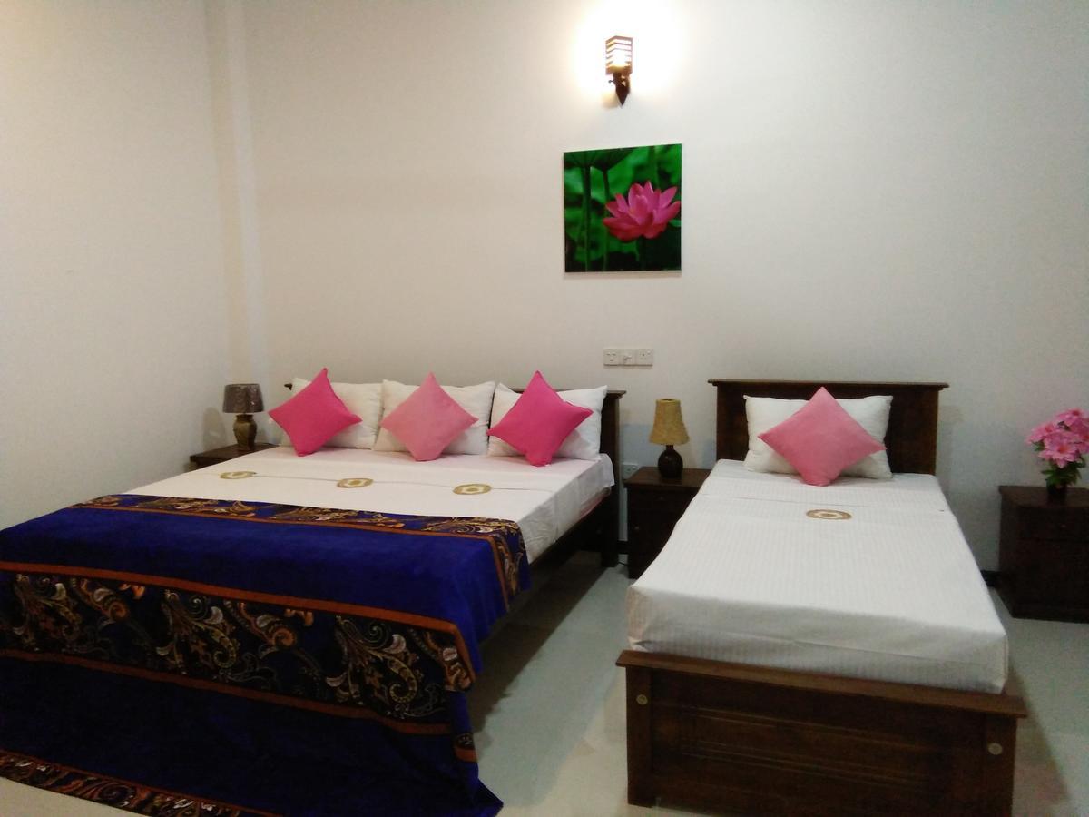 Lotus Dreams Guesthouse Weligama Luaran gambar