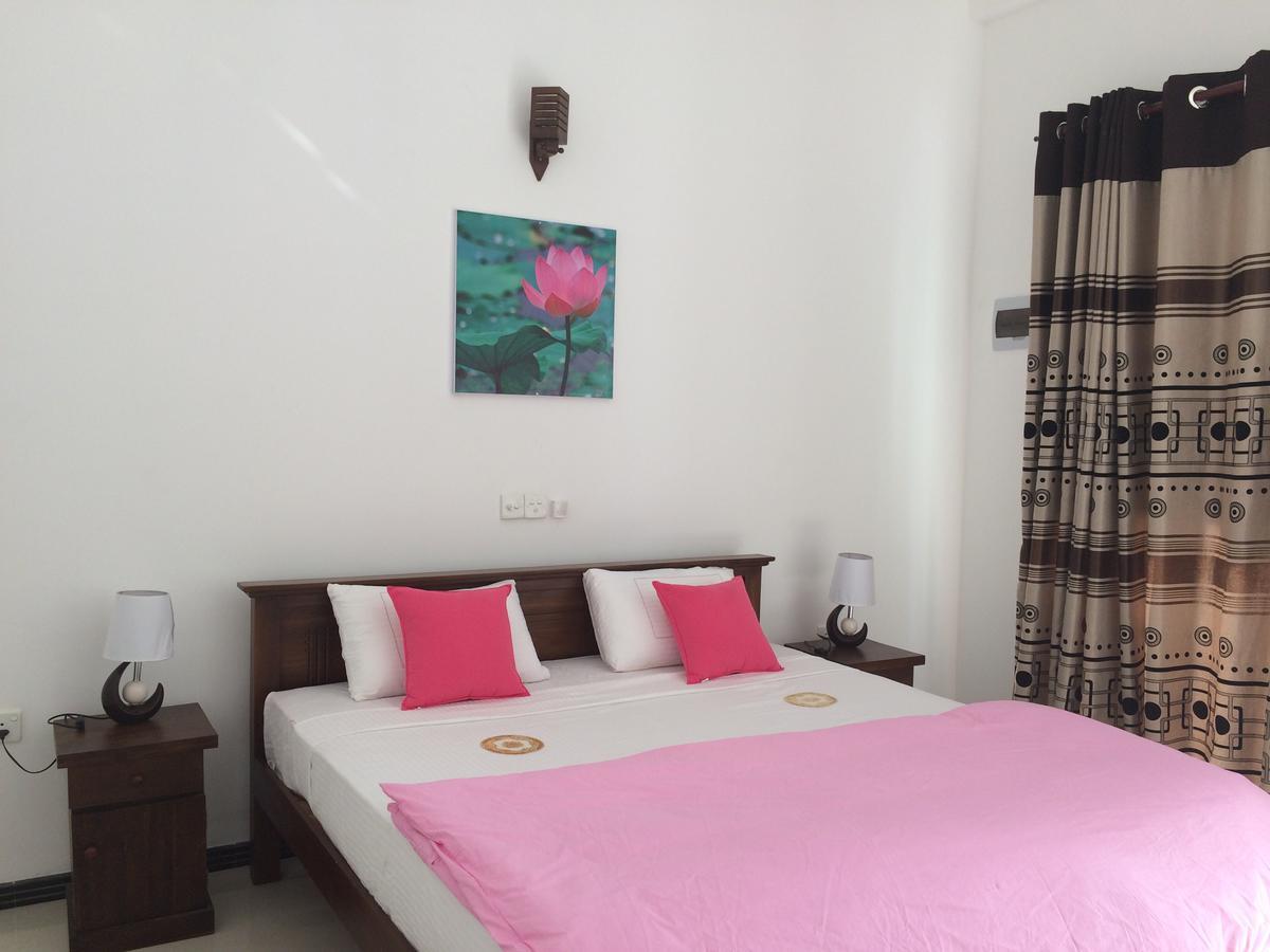 Lotus Dreams Guesthouse Weligama Luaran gambar