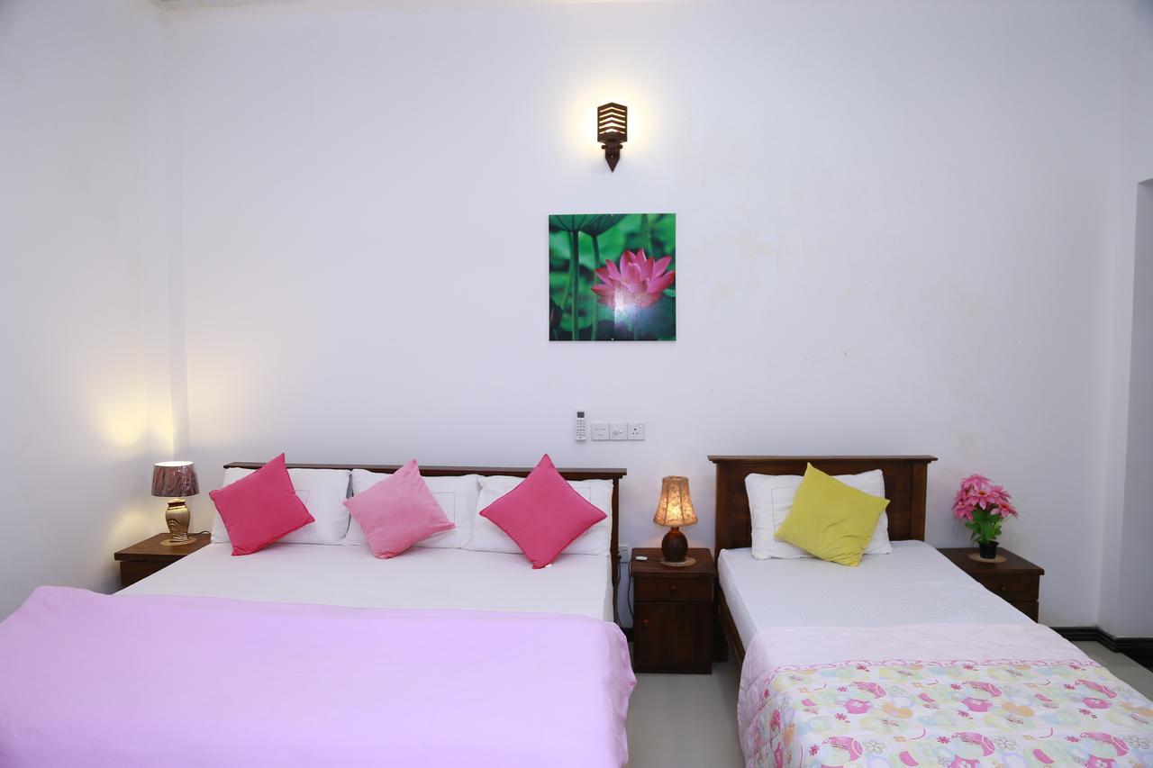 Lotus Dreams Guesthouse Weligama Luaran gambar