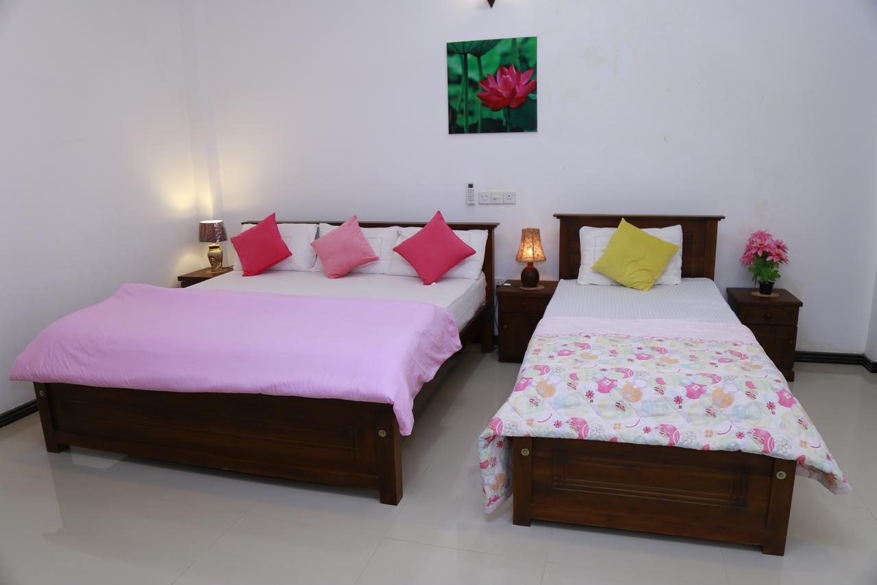 Lotus Dreams Guesthouse Weligama Luaran gambar