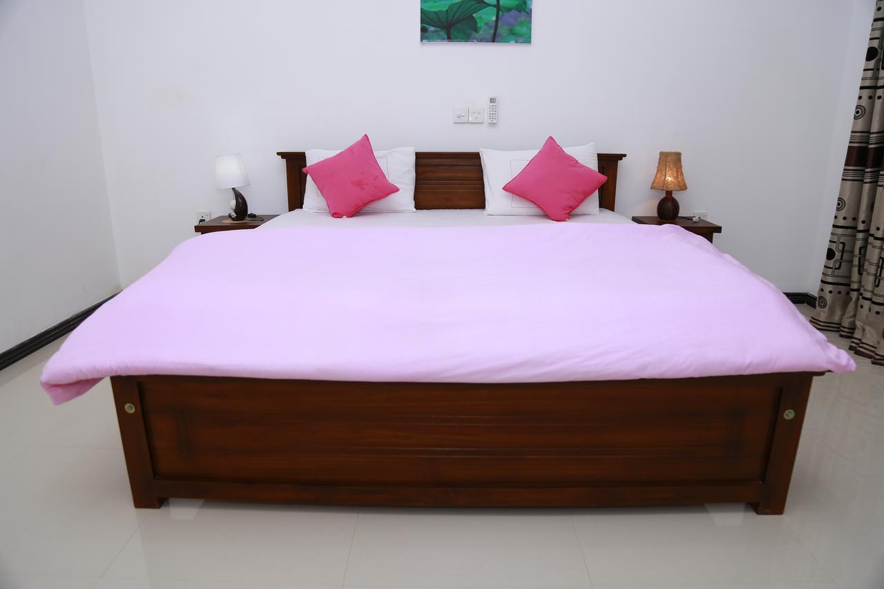 Lotus Dreams Guesthouse Weligama Luaran gambar